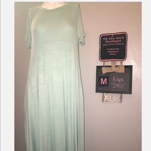 Napa Dress size medium. Fits true to size.